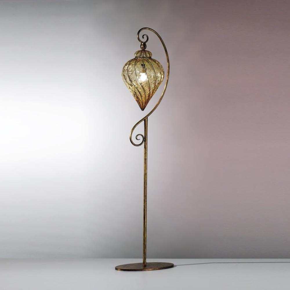 luxus arany allolampa muranoi uveg nappali kanape sarga mediterran klasszikus elegans olasz toszkan kastely villa polgari stilusu lampa vilagitas lameridiana siru lampak.jpg